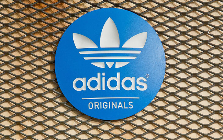 Avtor Sovremennogo Logotipa Adidas Zabytaya Legenda Nike On Sozdal Pervye Air Jordan No Ushel Iz Za Ssory S Najtom Burya V Stakane Blogi Sports Ru