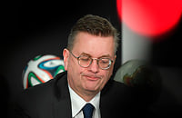 бундеслига Германия, Месут Озил, Сборная Германии по футболу, Райнхард Гриндель