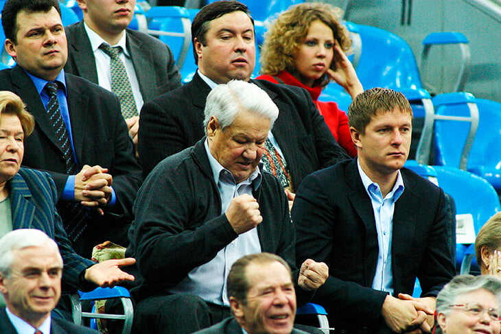 Кафельников и Ельцин: от критики за шумное появление на Кубке Дэвиса до дружеских звонков и шуток про инфаркт