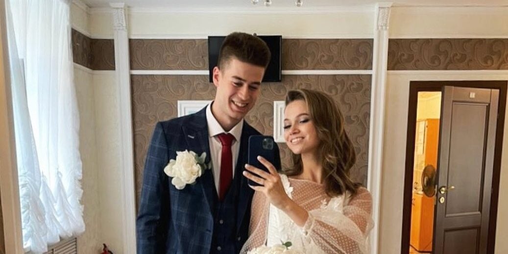 19-летний вратарь СКА Аскаров женился: Совет да любовь!