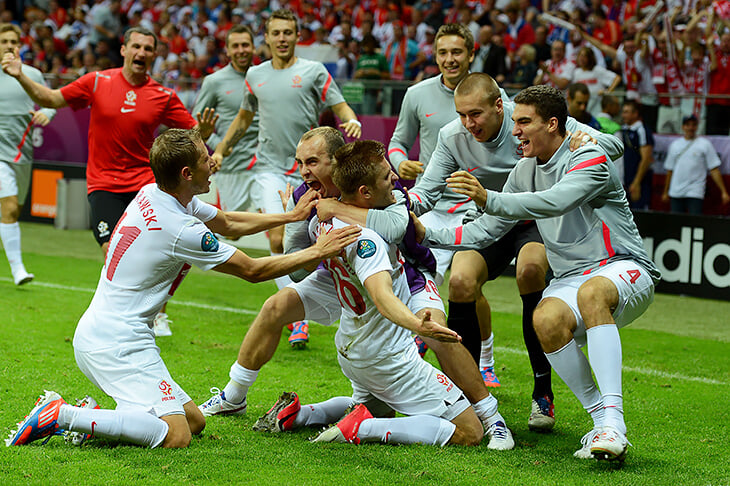 У России и Польши всего один официальный матч – на Евро-2012. Левандовски нам не забивал (хотя их было трое)