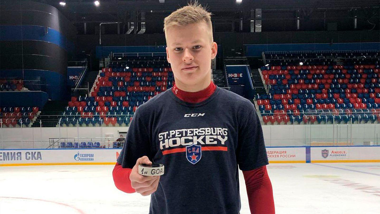 Мичков 2-й в рейтинге драфта НХЛ-2023, Бедард на 1-м месте (The Hockey Writers)