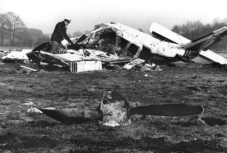 40 лет назад Ули Хенесс чудом выжил в авиакатастрофе: спас непристегнутый ремень и охотник на «Ниве»