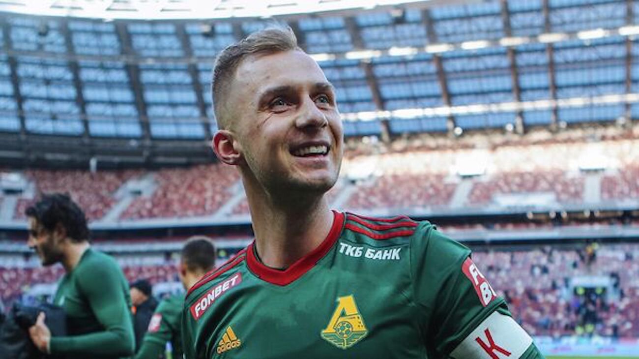 Агент Баринова: Бешикташ готов как купить Дмитрия, так и арендовать его с правом выкупа. Локо получил запрос