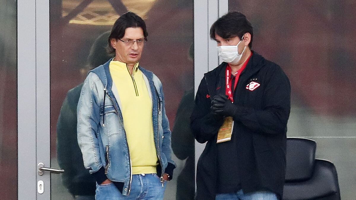 Совет директоров Спартака не давал Федуну полномочий подписывать допсоглашение с Газизовым. По нему клуб должен менеджеру 299 млн рублей