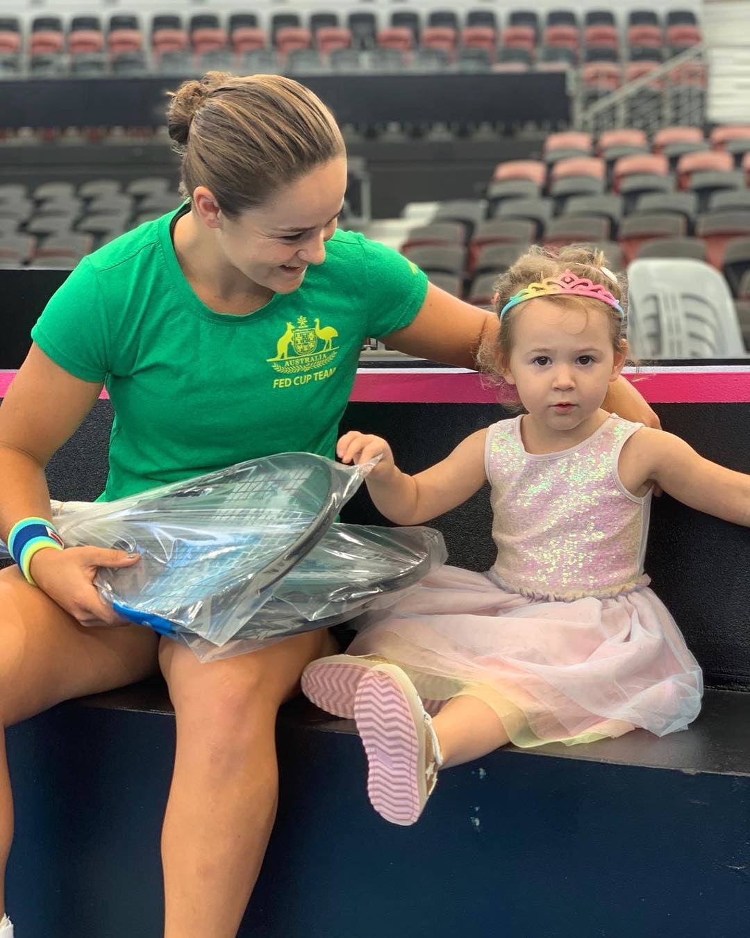 ruea54002d702 барти теннисистка личная жизнь