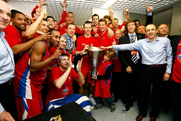 Холден баскетболист чем занимается. Смотреть фото Холден баскетболист чем занимается. Смотреть картинку Холден баскетболист чем занимается. Картинка про Холден баскетболист чем занимается. Фото Холден баскетболист чем занимается