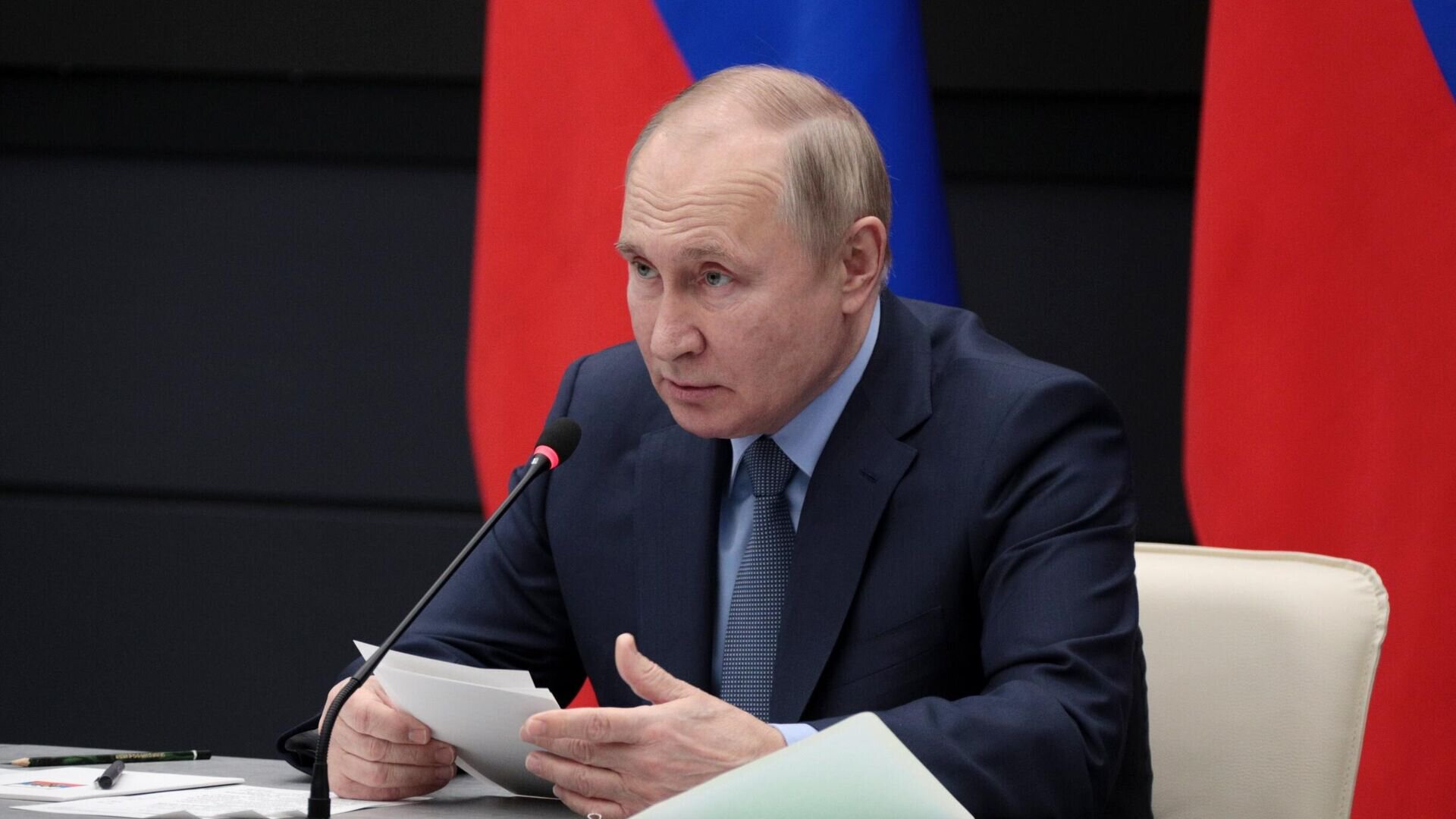 Соломатин об отношении к Путину: Полное доверие. Он не прогибался под этих #########, под Запад. Решения, которые он принял в начале СВО, нужно приня