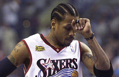 Последний боевой Матч звезд НБА прошел в 2001-м. Айверсон бухал три дня, а потом сражался с Западом, предрассудками и травмами