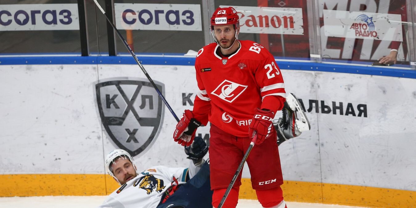 Салават подписал контракт с Мамкиным до конца сезона