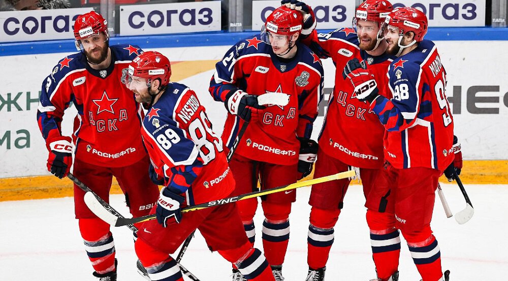 ЦСКА повел 2-1 в серии с Ак Барсом, выиграв 3-й матч со счетом 3:2