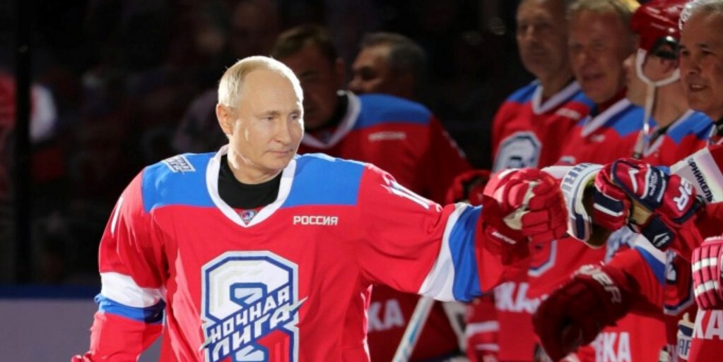 ФХР поздравила Путина с 70-летием: Благодарим за огромный вклад в развитие хоккея. В России популяризация спорта в числе национальных приоритетов