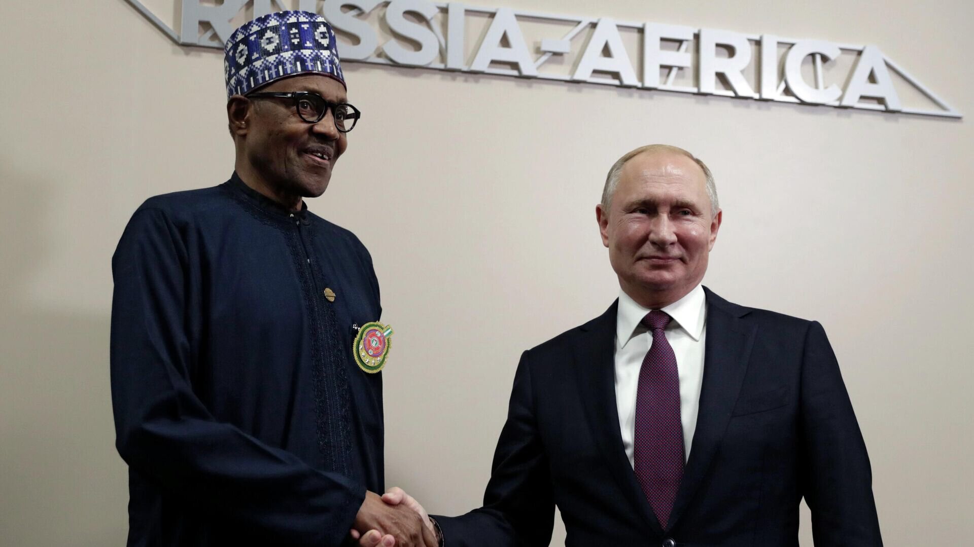 Нигерия готова сотрудничать с Россией в сфере футбола: Российские игроки могут приехать в Нигерию и попробовать себя здесь