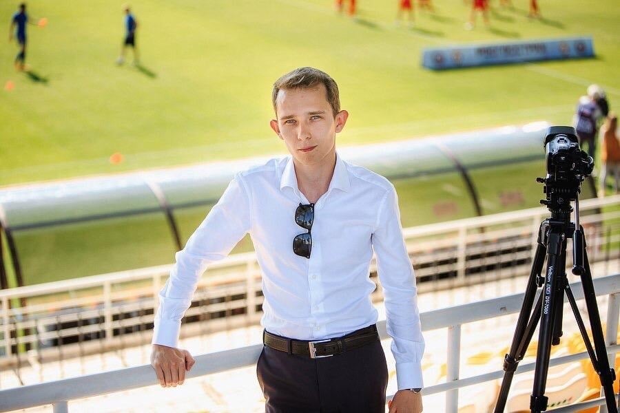 Сотрудник «Урала» построил стадион «Сантьяго Полдневая»