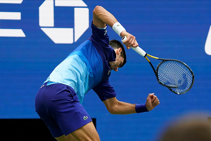 Джокович не собрал Большой шлем, но его сезон – величие: взял Australian Open с рваной мышцей, побил Надаля на «Ролан Гаррос» и повторил рекорд по ТБШ