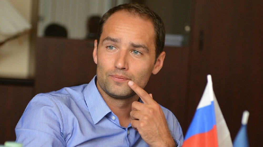 Широков о ролике Краснодара об игре со Спартаком: Не к Федуну отсыл, а к одной даме. Сказала бы: выиграли за счет ошибок судьи. Пускай будет последов