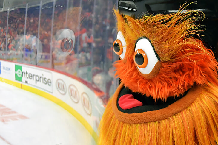 Трихаэл хоккей что это. ruef53dfa1f47. Трихаэл хоккей что это фото. Трихаэл хоккей что это-ruef53dfa1f47. картинка Трихаэл хоккей что это. картинка ruef53dfa1f47. 3HL лига — совсем молодой проект, созданный около полутора лет назад. Тем не менее, этот проект, стремительно набирает популярность. Если в самом начале в лиге выступали бывшие хоккеисты, то сейчас играют игроки и КХЛ, и НХЛ, и других различных лиг! Особенность этой лиги (самая основная), что все матчи проходят в формате 3х3. Формат «овертайма» придаёт игре определенную динамику и интерес. Трихаэл хоккей что это. ruef53dfa1f47. Трихаэл хоккей что это фото. Трихаэл хоккей что это-ruef53dfa1f47. картинка Трихаэл хоккей что это. картинка ruef53dfa1f47. 3HL лига — совсем молодой проект, созданный около полутора лет назад. Тем не менее, этот проект, стремительно набирает популярность. Если в самом начале в лиге выступали бывшие хоккеисты, то сейчас играют игроки и КХЛ, и НХЛ, и других различных лиг! Особенность этой лиги (самая основная), что все матчи проходят в формате 3х3. Формат «овертайма» придаёт игре определенную динамику и интерес.