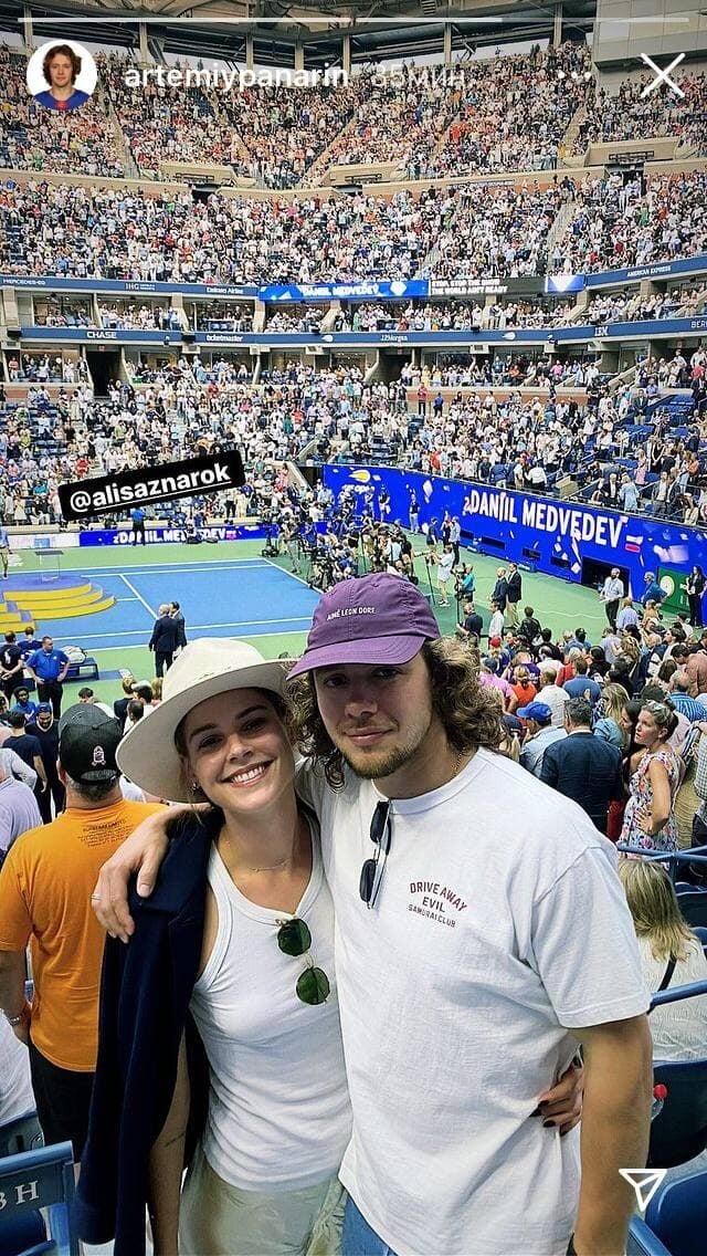 Панарин и Алиса Знарок посетили финал US Open между Медведевым и Джоковичем