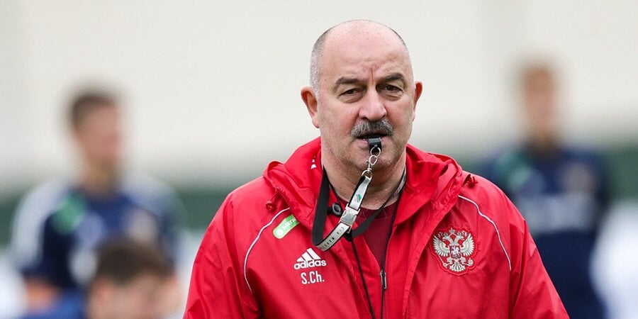 Черчесов готов вернуться в сборную России или возглавить Польшу до стыков: Если предложат да, согласен