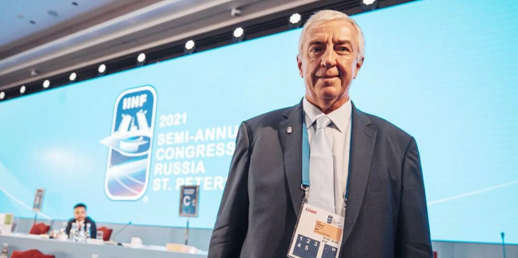 Юрий Карандин: ИИХФ начинает напоминать шарашкину контору. Европейский хоккей деградирует