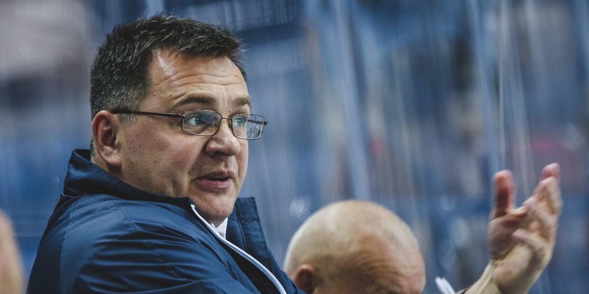 Сочи проиграл 9 из 10 матчей на старте сезона и идет последним на Западе