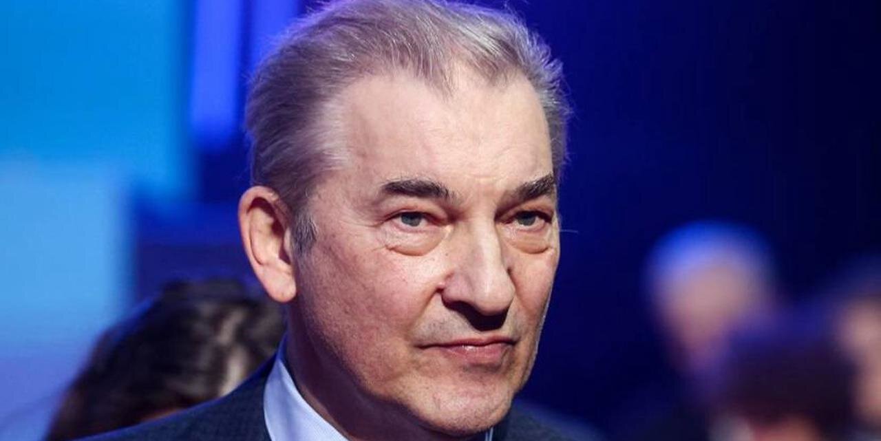 Владислав Третьяк: Сборная России сыграет по матчу с каждым из сильных клубов КХЛ. Сейчас нам важно ее пропагандировать