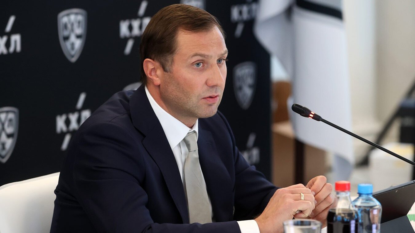 Морозов о потолке: 900 млн это оптимально на данный момент. Если понизить до 600, топовые игроки, наверное, будут пытаться заработать в других лигах
