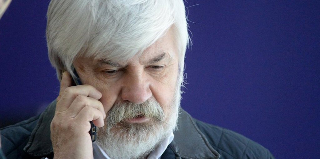 Величкин о посещении матчей Металлурга: Руководители бежали от меня как черт от ладана. Стал смотреть по телевизору. Надеялся, позвонят в критический