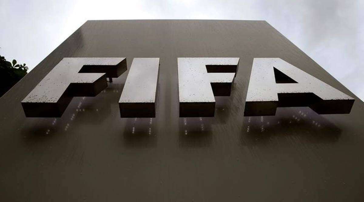 ФИФА запускает сервис против оскорблений игроков в соцсетях