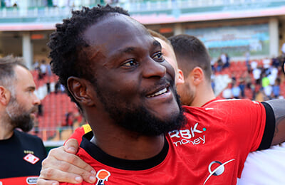 Спартак, премьер-лига Россия, Челси, Виктор Мозес, Шамиль Газизов