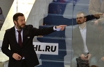 Тренер «Магнитки» Илья Воробьев побрился наполовину в честь победы в Кубке Гагарина