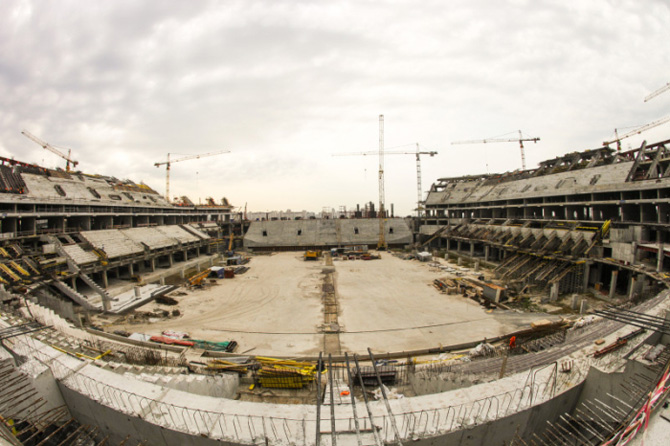 Почему стадион «Зенита» до сих пор не построен?